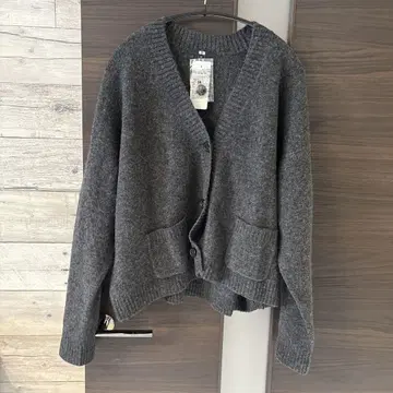 유니클로 수플레얀 숏 가디건