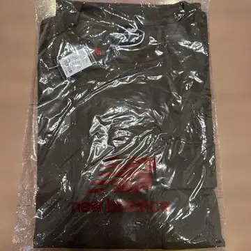 뉴발란스 카키 롱 슬리브 소매 리브 긴팔 포켓 부착 T셔츠