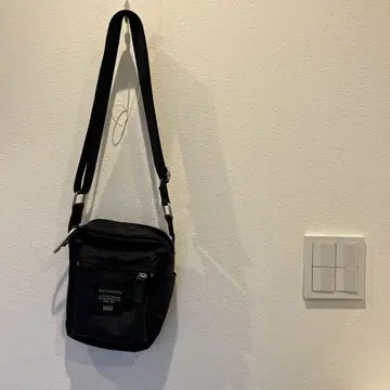 marimekko 블랙 숄더백
