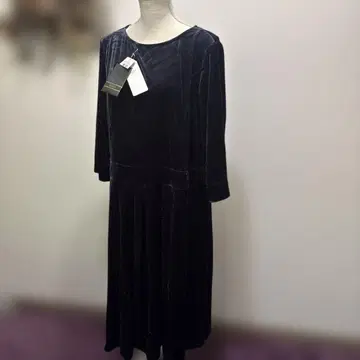Leilian 벨벳 네이비 컬러 긴팔 원피스 17호 오미야마이 마터니티