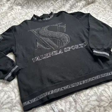 VALENZA SPORTS 블랙 트레이닝복 F
