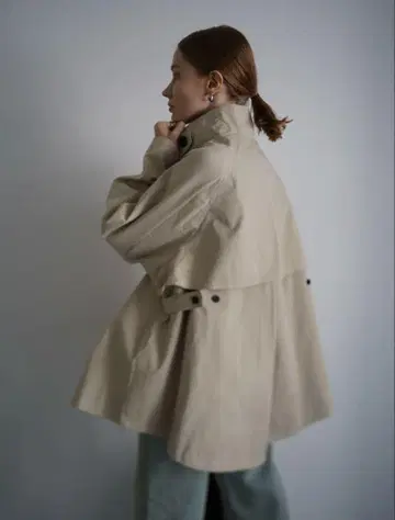 WELINOA FLARE DESIGN TRENCH COAT