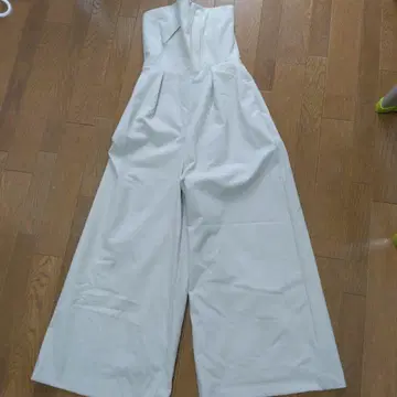 FRAY I.D 살로펫