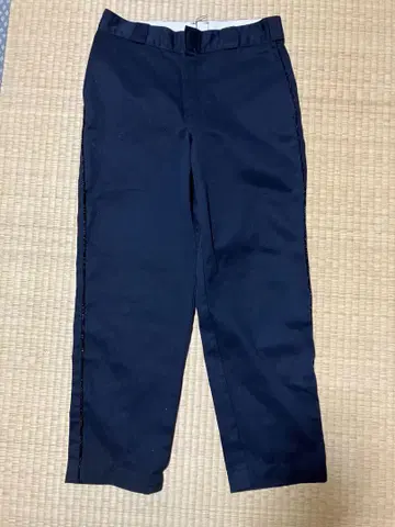 Dickies 블랙 치노 팬츠 스케이터