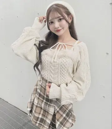 퍼 케이블 앙상블 니트 아이보리