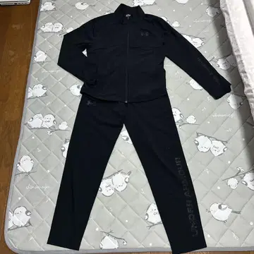 언더아머