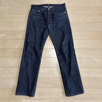 A.P.C. new standard 데님 30 중고