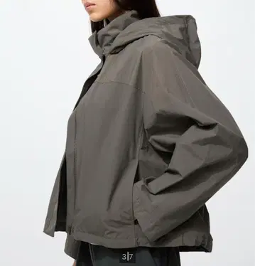 UNIQLO 윈드프루프 스탠드 블루종 완판 블랙