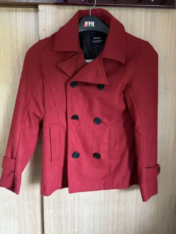 JILL BLAZE 레드 피 코트 M 사이즈