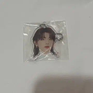 INI 캡슐 토이 얼굴 아크릴 키링 타카츠카 히로무