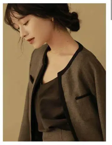 새상품급 L'Or tweed jacket 로르 L'AUBE BLANC