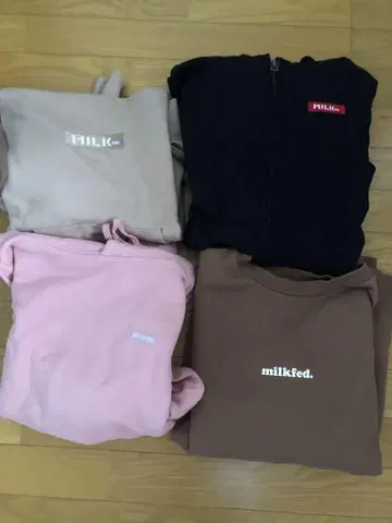 milkfed. 후드티와 스웨트 셔츠 세트