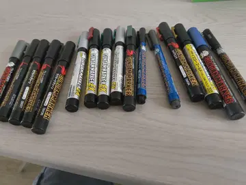 건담 마커 16개 세트