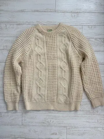 아란 니트 (피셔맨 스웨터) 화이트 니트