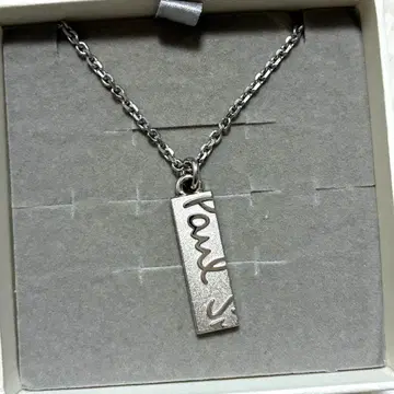 폴스미스 목걸이 로고 일부 얼룩 있음