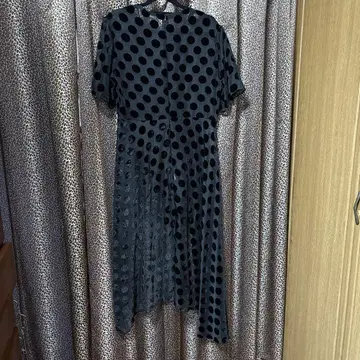 ZARA WOMAN 도트 무늬 블랙 원피스 M
