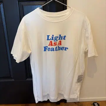 DWELLER S/S TEE LIGHT AS A FEATHER size1