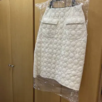 미나 페르호넨 스커트!