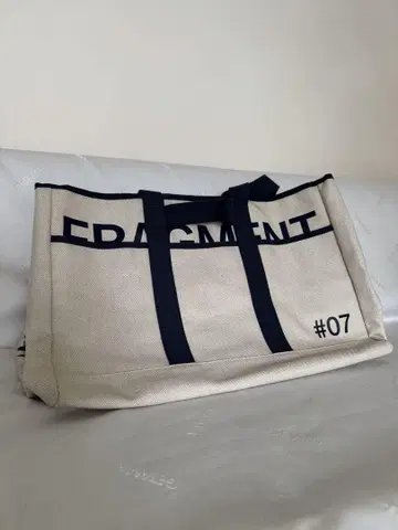 L/UNIFORM x fragment design 토트백