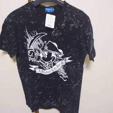 택 포함 새상품 Disny RESORT 미키 티셔츠