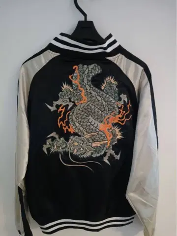 새상품급! 초특가 선착순! CONTRIBE 스카잔 M 사이즈 블랙/골드