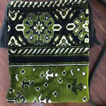 EN SHALLA 엔라 카펫 숄더백 녹색 그린