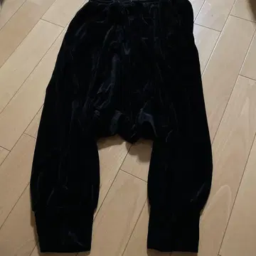 BLANK KBF 블랙 벨벳 사루엘 팬츠 새상품