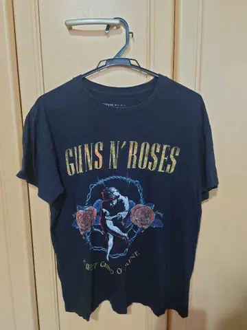 GUNS N' ROSES 티셔츠 L 사이즈