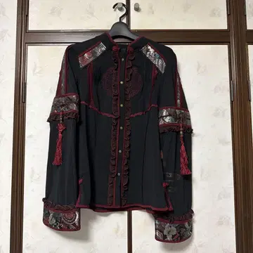 OZZ ONESTE 블라우스