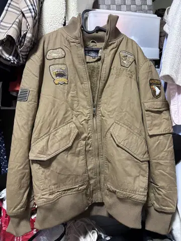 에노시마 DENIM STREETH.T.NIAO 베이지 MA-1 자켓