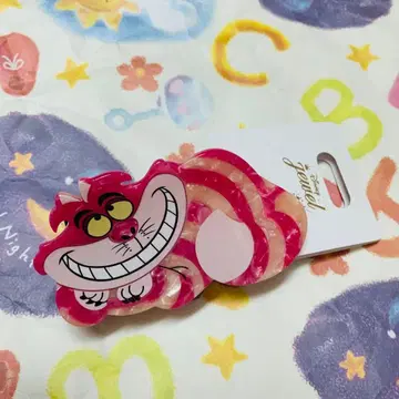 체셔 고양이 헤어 클립 축광 다이컷 CHESHIRE CAT