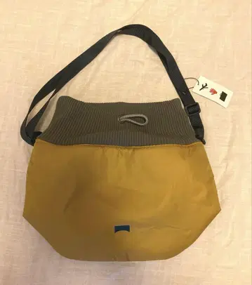 미사용 CAMPER 캠퍼 숄더백
