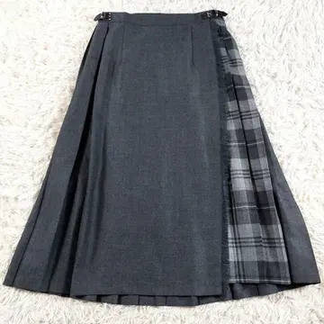 컨디션 최상 오닐 오브 더블린 플리츠 A라인 체크 무늬 가죽 벨트 스커트