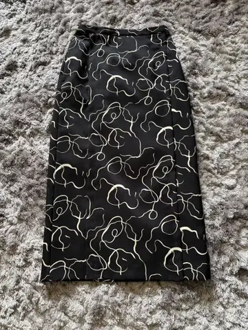 UNITED ARROWS 타이트 스커트