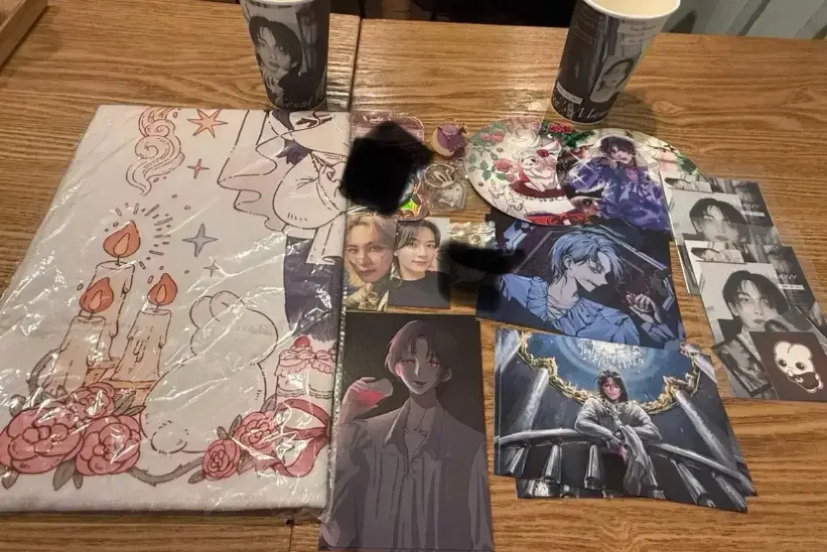 Seventeen Jeonghan birthday cafe 300 won