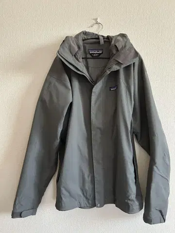 patagonia 그레이 마운틴 파카 L
