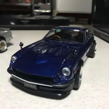 교쇼 1/18 페어레이디 Z