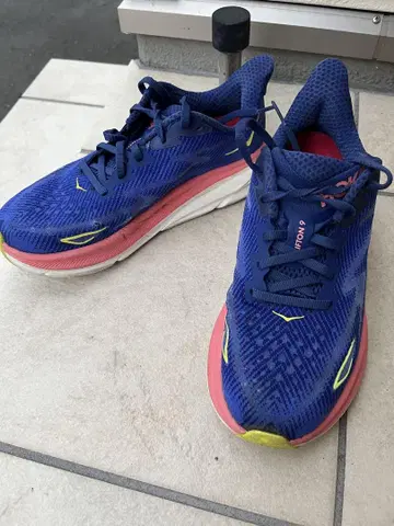 HOKA ONE ONE CLIFTON 9 호카오네오네 24.5cm