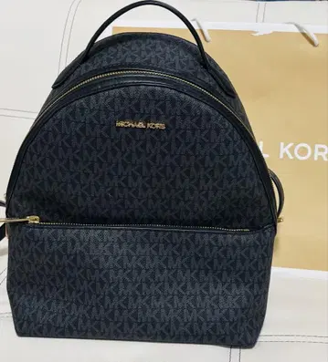 MICHAEL KORS 블랙 로고 백팩
