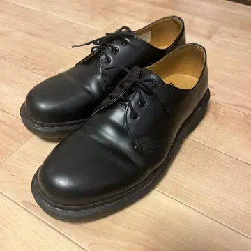 닥터 마틴 블랙 레이스업 슈즈 8 UK
