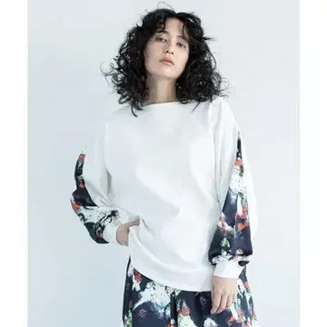 오즈모시스 절개 슬리브 돌먼 풀오버