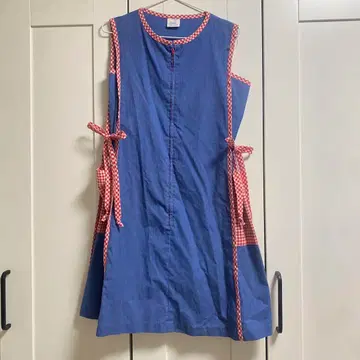 빈티지 파랑과 빨간색 깅엄 체크 에이프런 원피스 빈티지 드레스