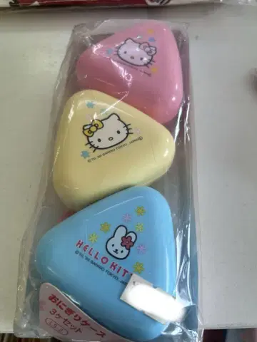 산리오 헬로키티 미미 오니기리 케이스 레트로