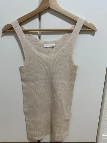 GALERIE VIE 브러쉬드 실크 탱크탑