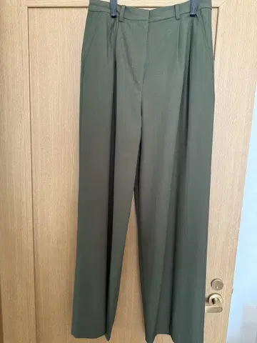 CLANE 베이직 턱 팬츠 올리브 그린