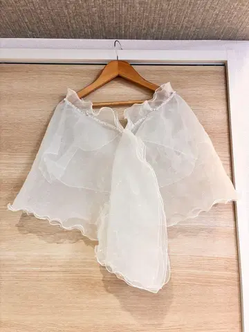 화이트 베이지 브라이덜 케이프