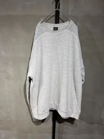 Vintage early winter sweater