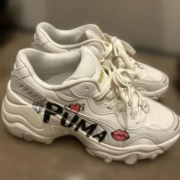 PUMA 팔서 웨지 통굽 스니커즈