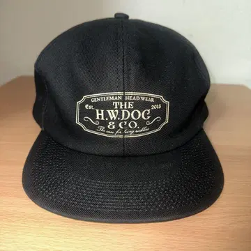 H.W.DOC & CO. 블랙 캡