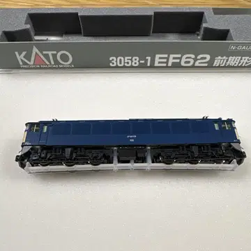 KATO 3058-1 EF62 전반기형